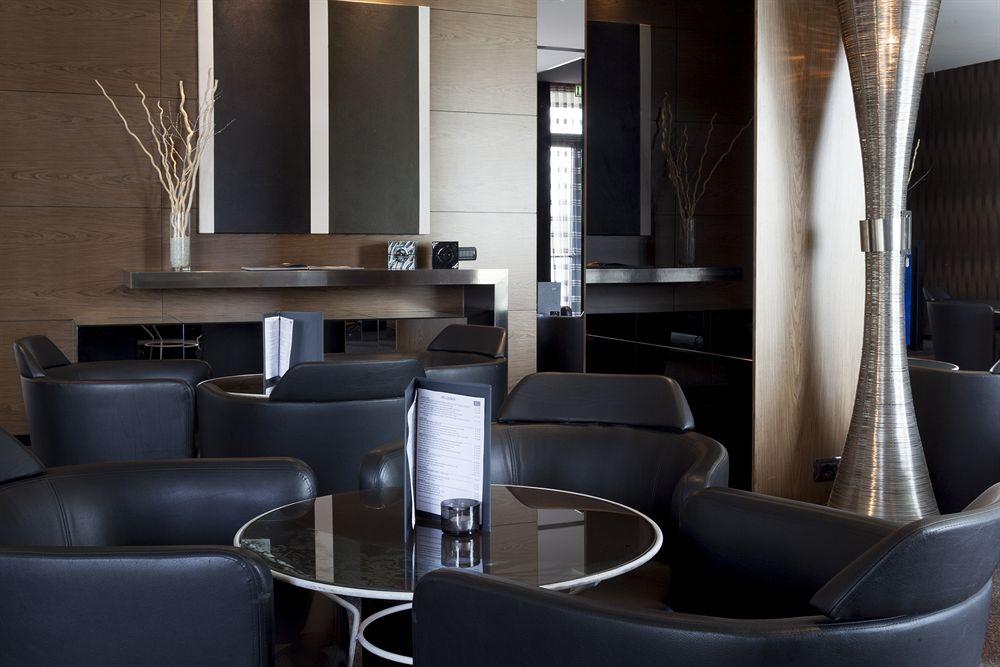 Ac Hotel Brescia By Marriott Bagian luar foto