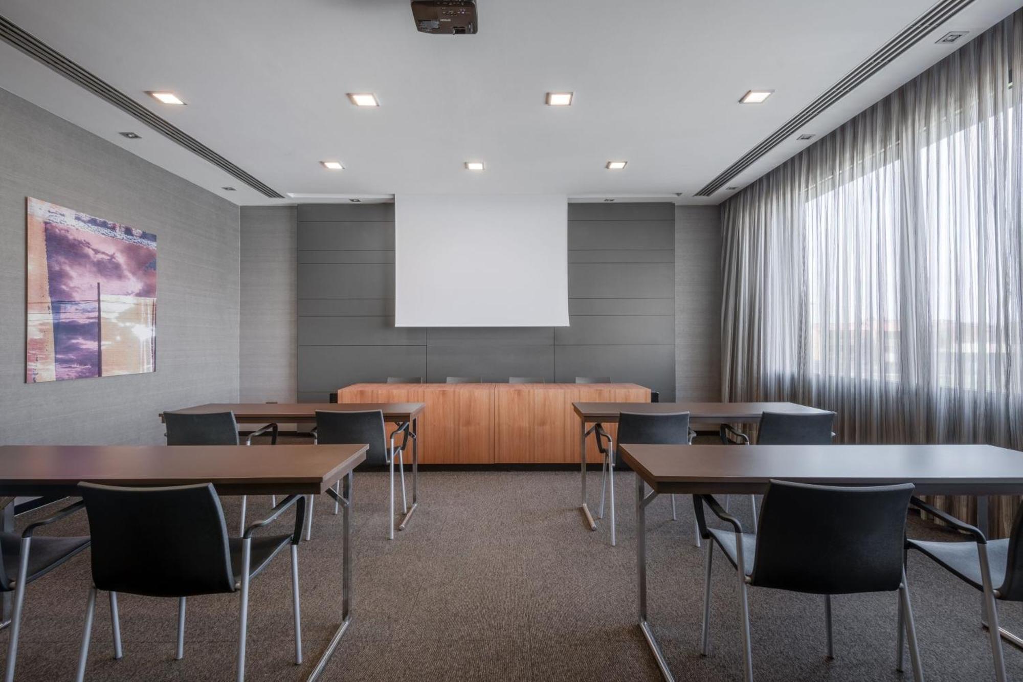 Ac Hotel Brescia By Marriott Bagian luar foto