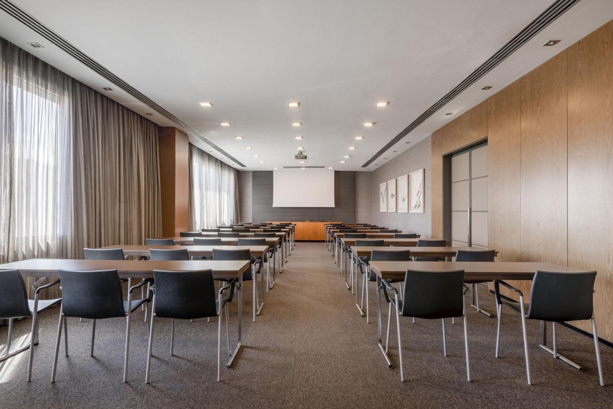 Ac Hotel Brescia By Marriott Bagian luar foto