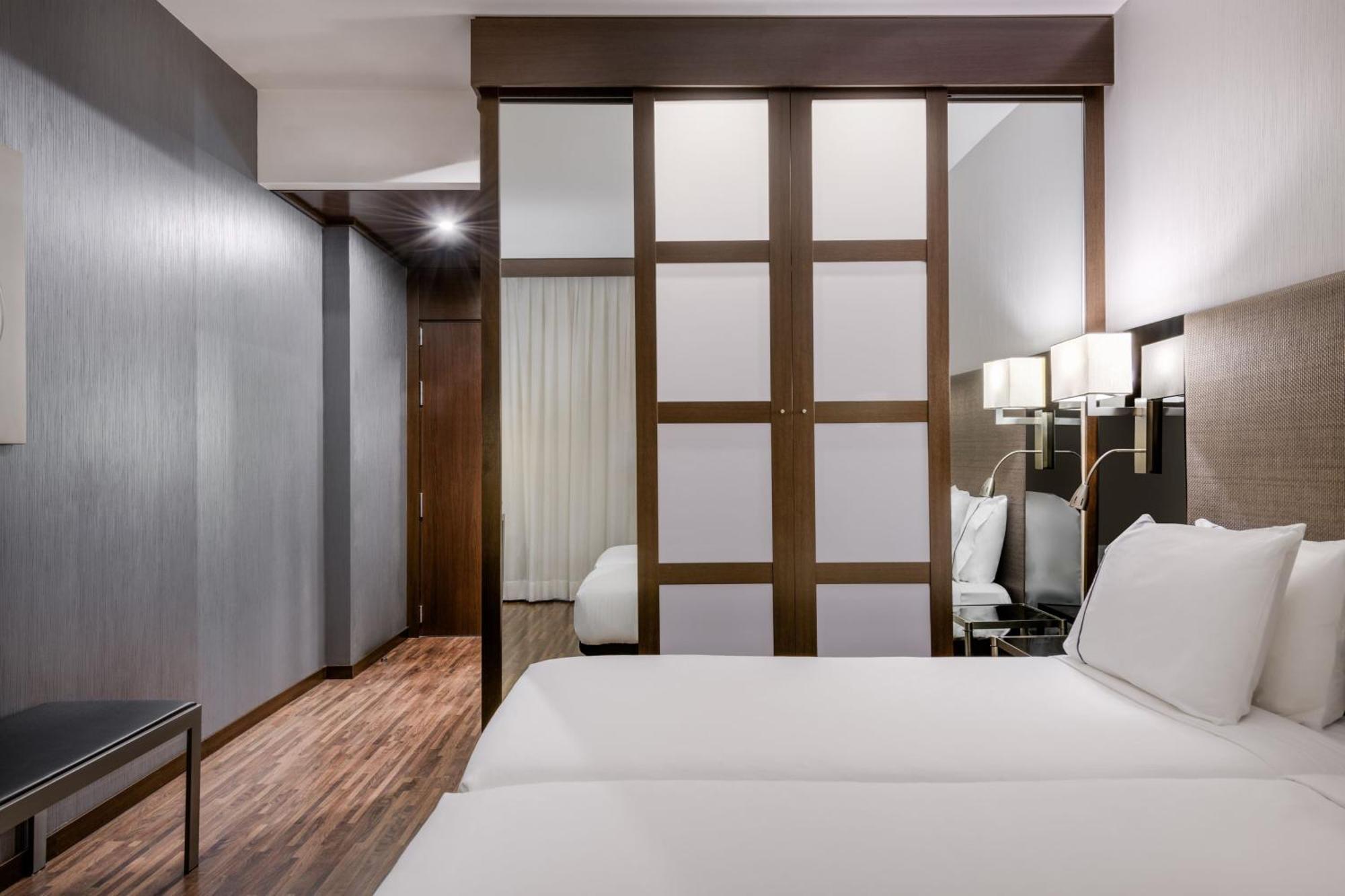 Ac Hotel Brescia By Marriott Bagian luar foto